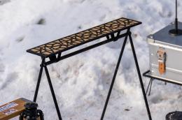 Hanger rack table