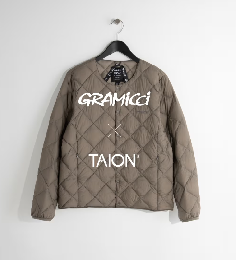 TAION×GRAMICCIクルーネック ダウンジャケット